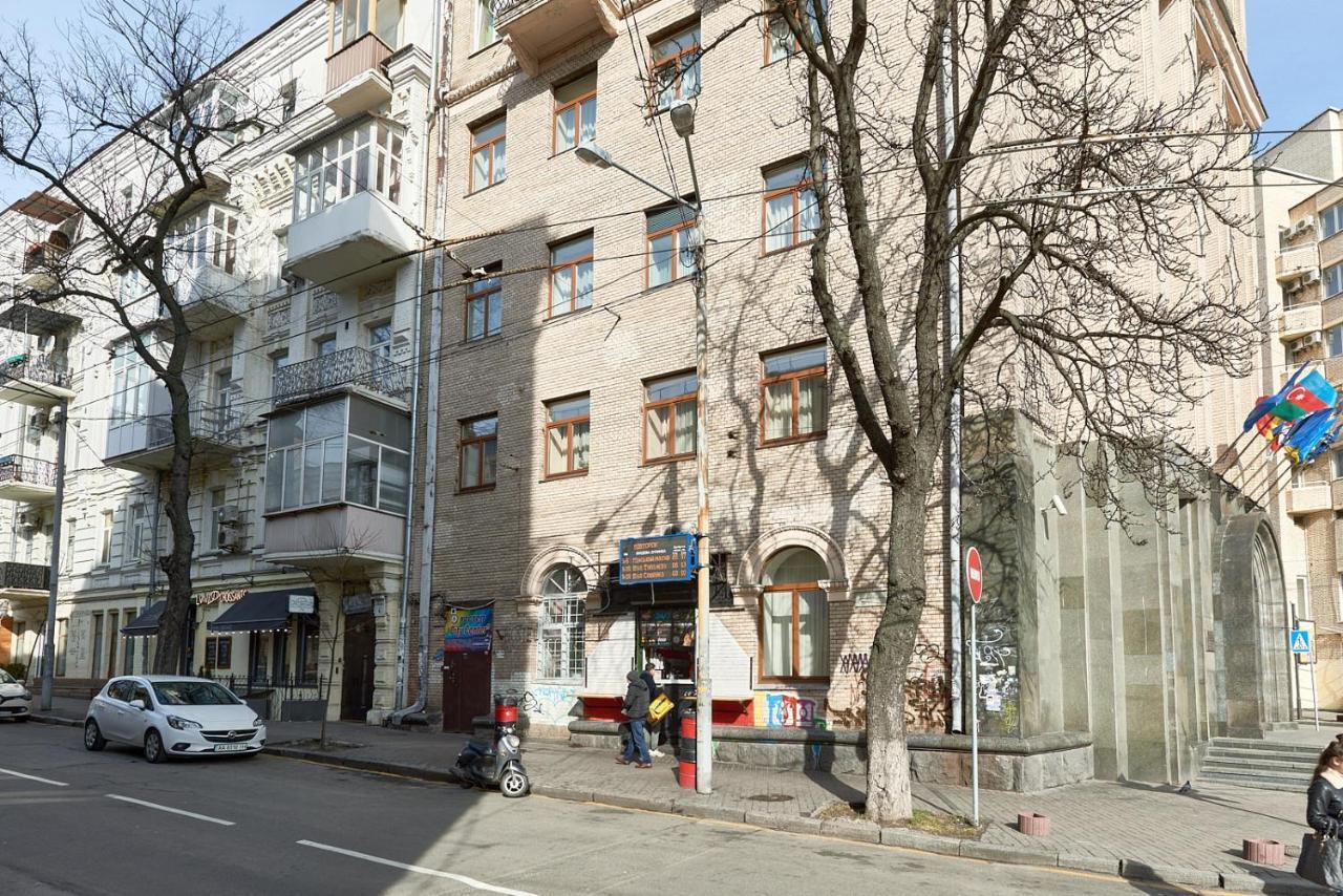 Studia Z Vidom Na Maidan Nezalejnosti Apartment เคียฟ ภายนอก รูปภาพ